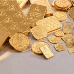 Стоит ли инвестировать в золото и серебро в 2019